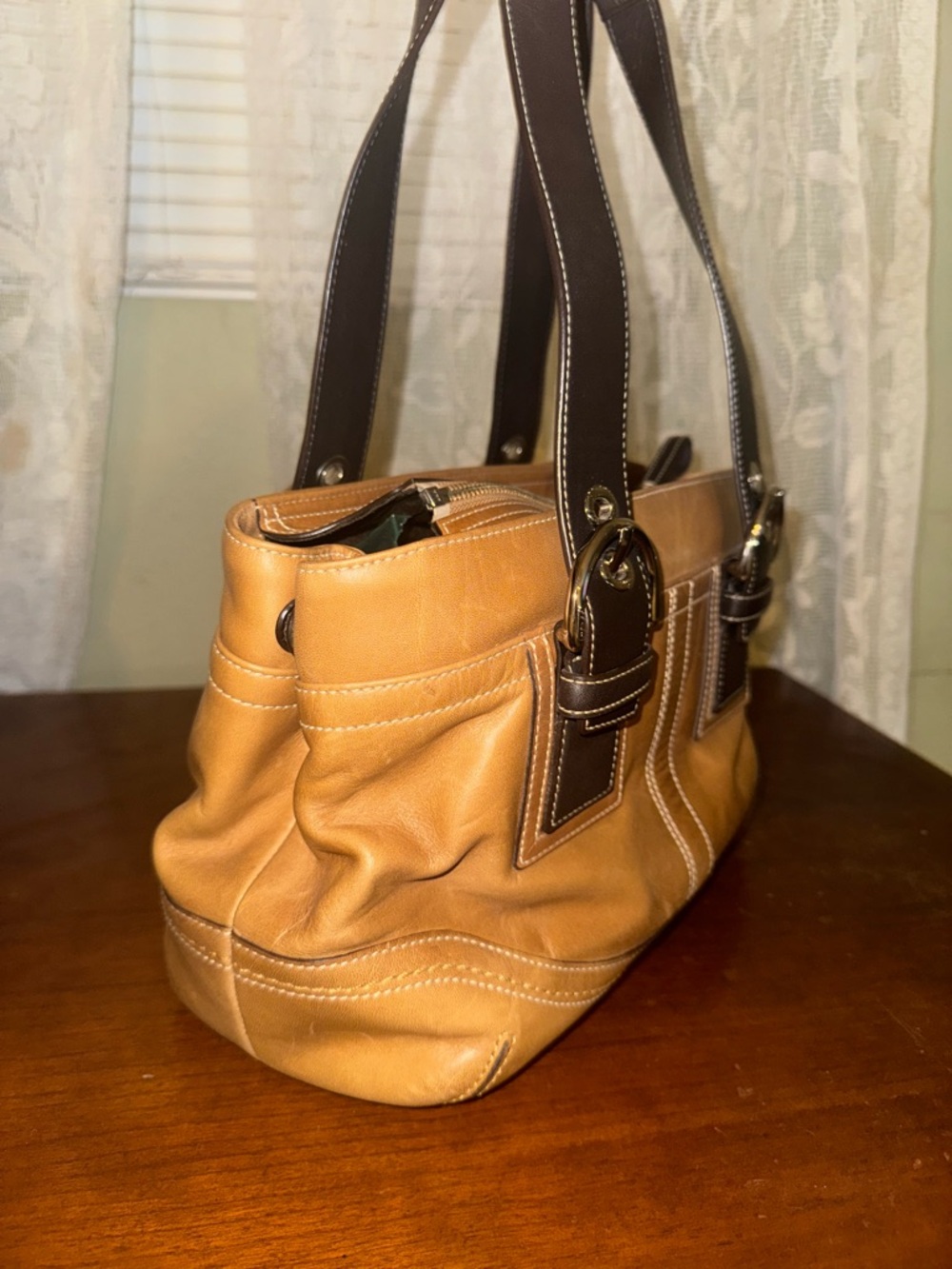 Coach Vintage Tan SoHo Leather Shoulder Bag - Picture 6 of 10